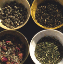 four kinds of tea leaves