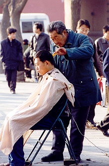 photo album-hair cut on the street,Beijing