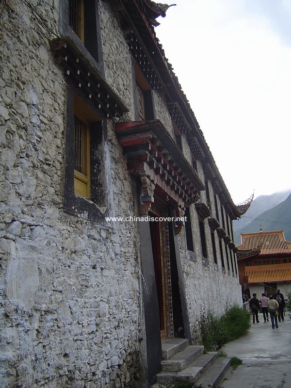 Anjue Monastery, Kangding